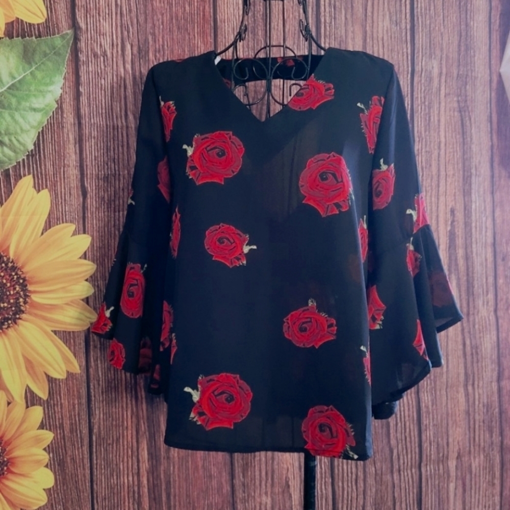 Live 4 Truth Floral Blouse